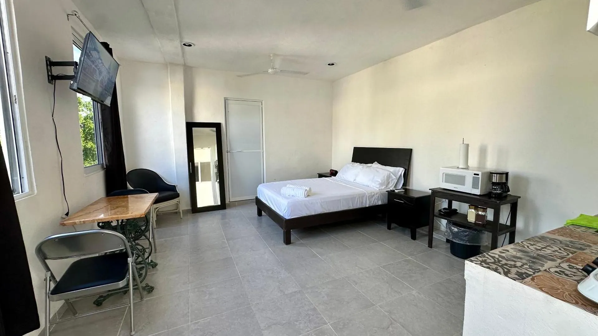 Casa Carolina Merida Apartment